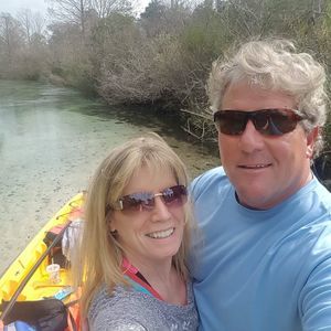 Meet your Posher, Cynthia